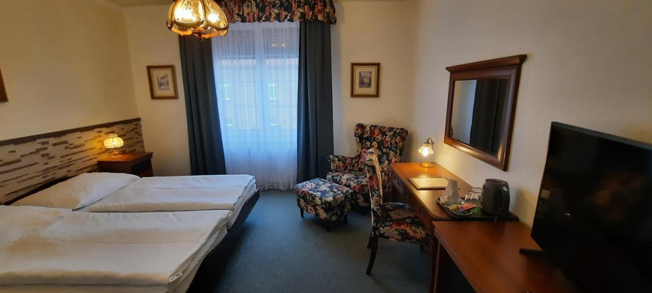 Hotel Excellent Прага Екстер'єр фото