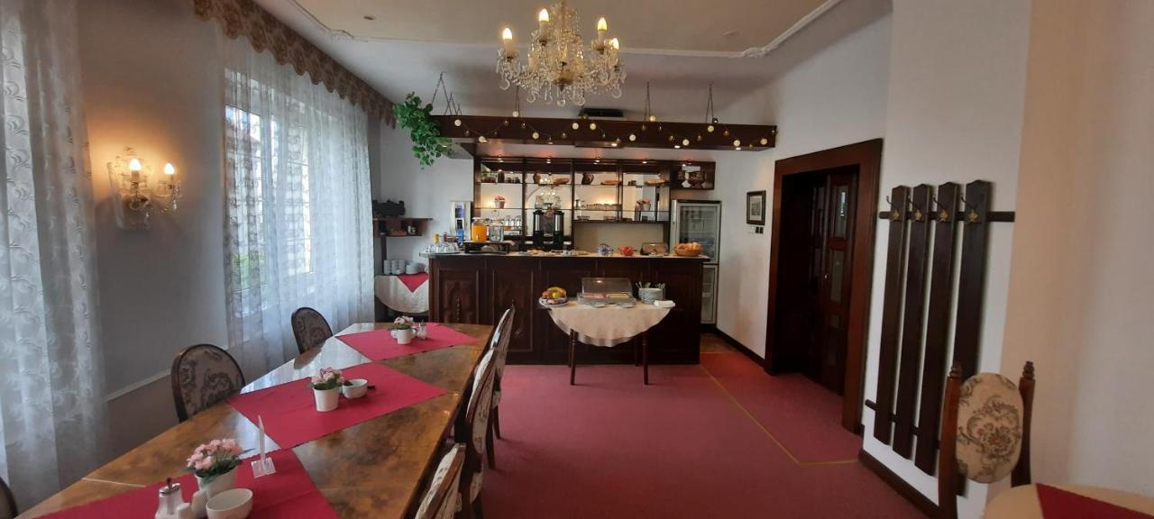 Hotel Excellent Прага Екстер'єр фото