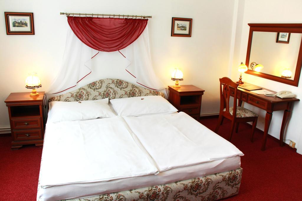 Hotel Excellent Прага Екстер'єр фото